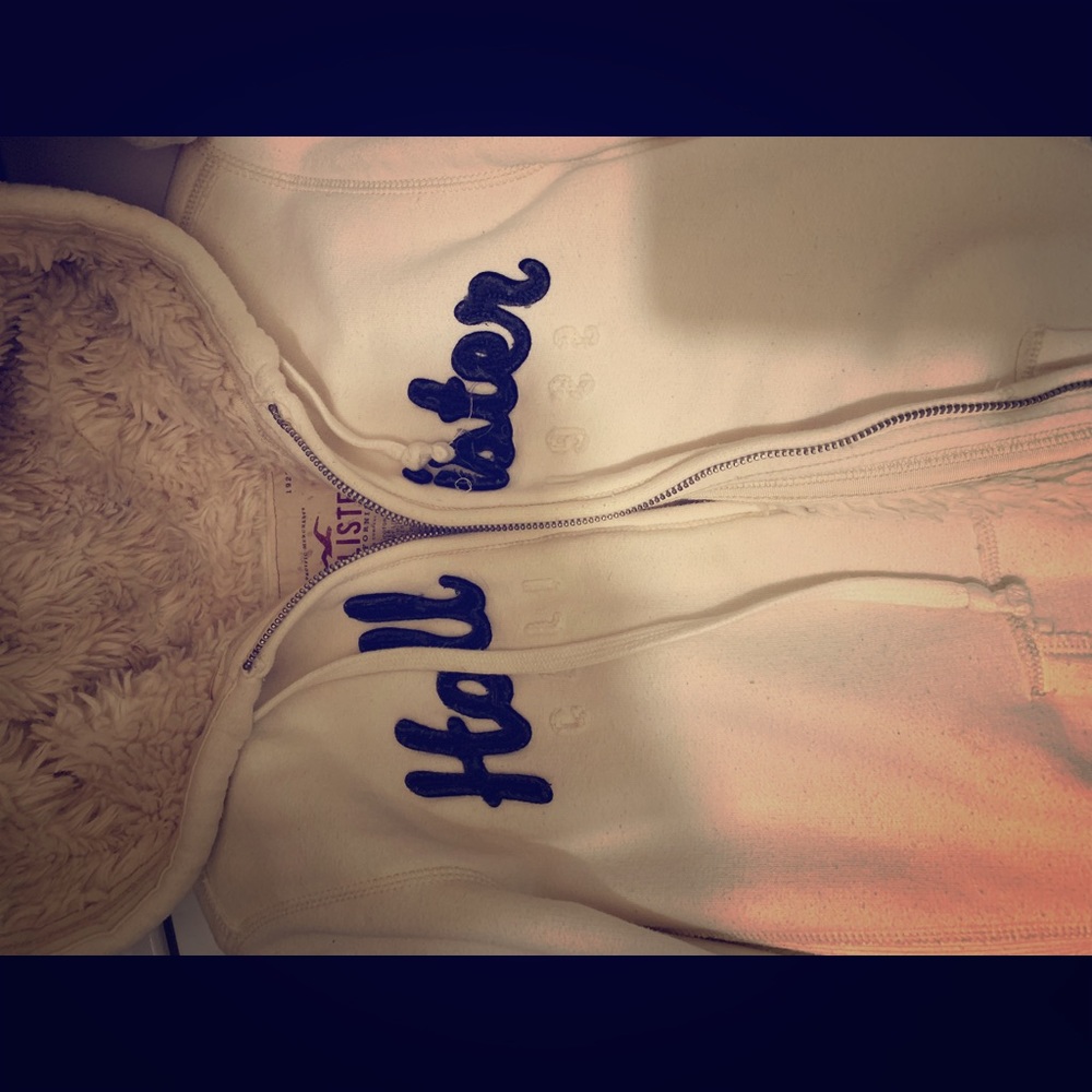 Hollister Cream colored faux fur zip up